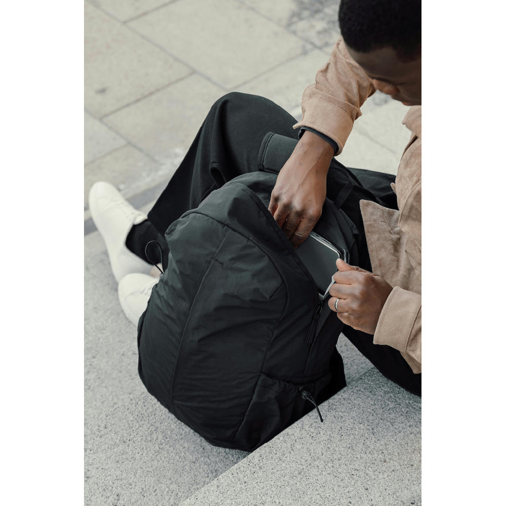 KENTO URBAN 15,6" Rucksack aus RCS  recyceltem Nylon Werbeartikel
