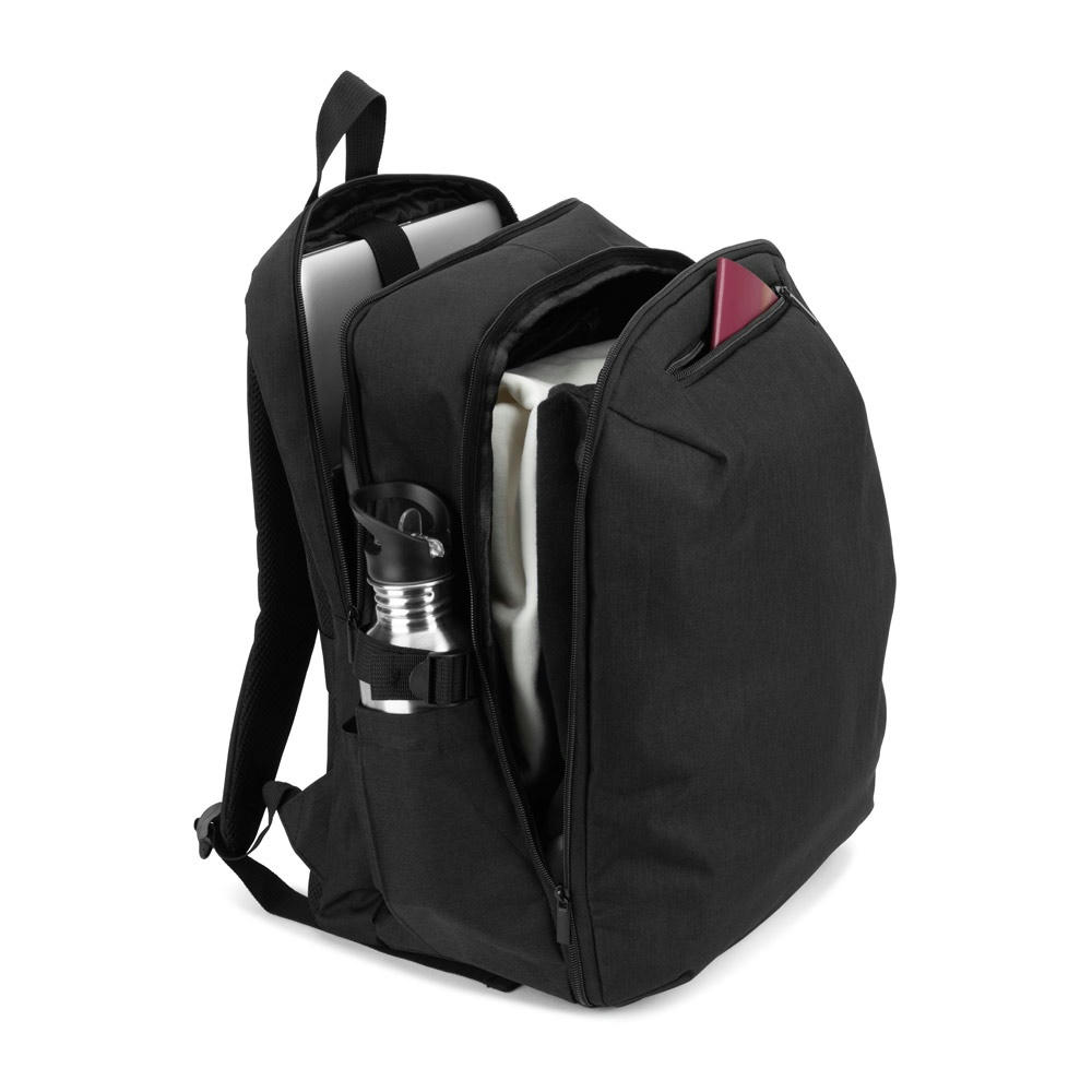 UDINE. Rucksack mit komplett öffnendem Fach aus recyceltem 300D Polyester, 16" Werbeartikel