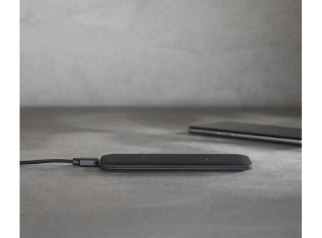 AIR 2 Wireless Charger mit leistungsstarken 15 Watt und Qi Zertifizierung Werbeartikel