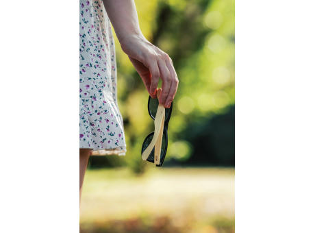 Sonnenbrille aus Bambus und RCS recyceltem Kunststoff bedrucken