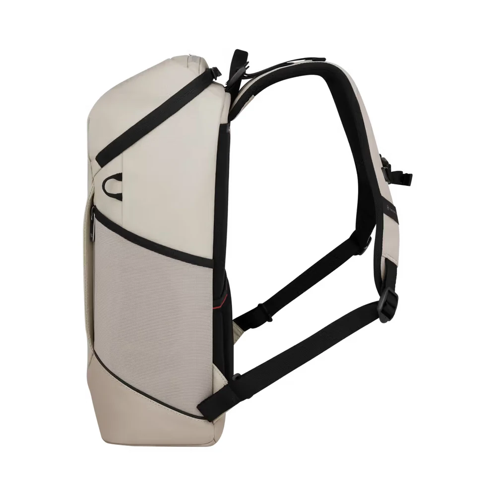 Victorinox Altmont Modern Commuter Backpack Weiß, schlankes Seitenprofil – Laptop-Rucksack als Mitarbeitergeschenk