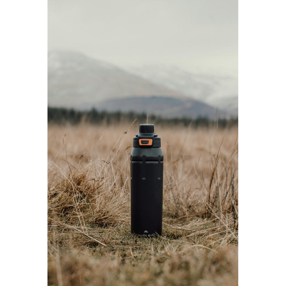 Nordic Drift Trail isolierte verschließbare RCS Sportflasche Werbeartikel