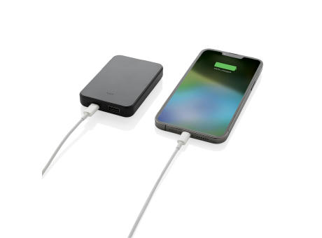 Boostcore 5.000mAh Powerbank aus RCS rec. Kunststoff bedrucken