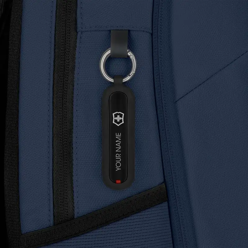 Victorinox Altmont Modern Commuter Backpack Navy, Namensanhänger am Gurt – persönliches Mitarbeitergeschenk