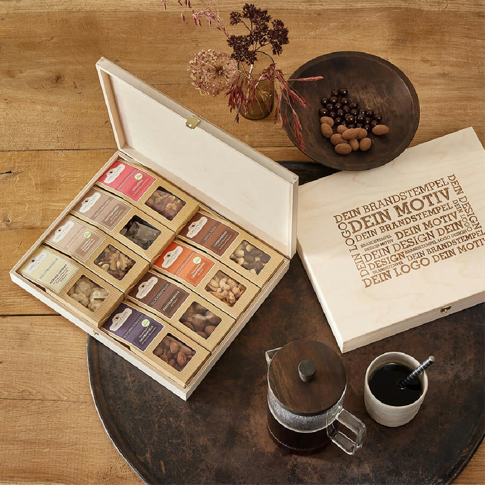 Product image 8 Premium Snacks in der Birkenholzbox Werbeartikel