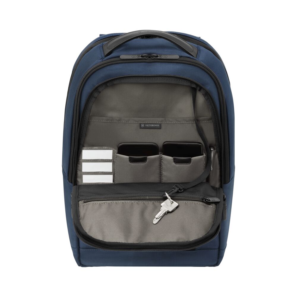 Victorinox Altmont Professional Compact Laptop Backpack Innenansicht mit gepolstertem Laptopfach und intelligenter Fächeraufteilung für Dokumente und Zubehör, ideal als hochwertiger Werbeartikel mit Logo.
