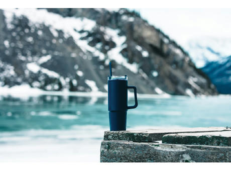 Tana Becher aus RCS recyceltem Kunststoff mit Griff 750ml bedrucken