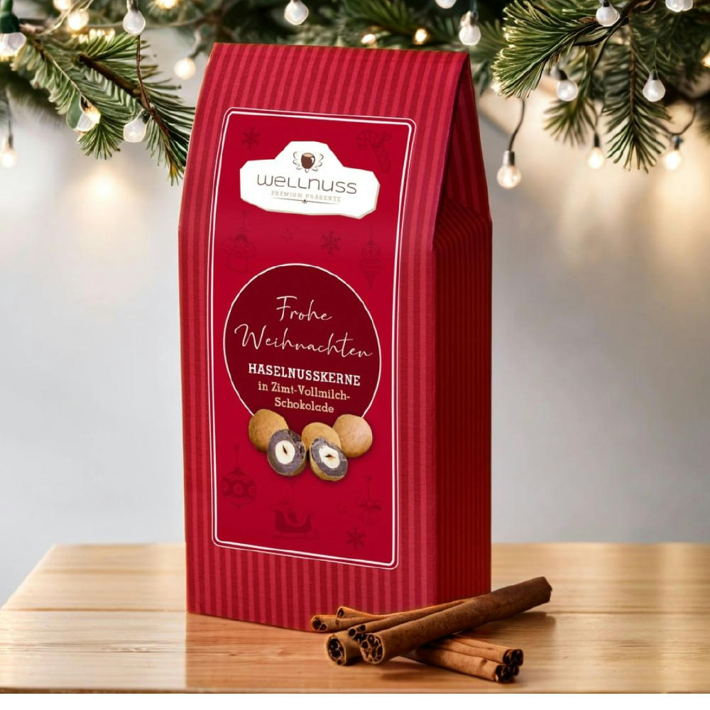 Product image Weihnachts Edition - Haselnusskerne in Vollmilch-Zimt Schokolade in der Maxi-Faltschachtel Werbeartikel