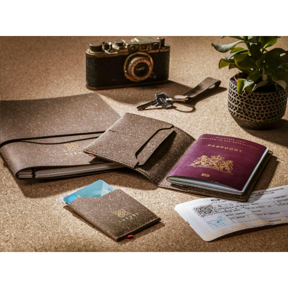 Recycled leather cardholder Kartenhalter Werbeartikel