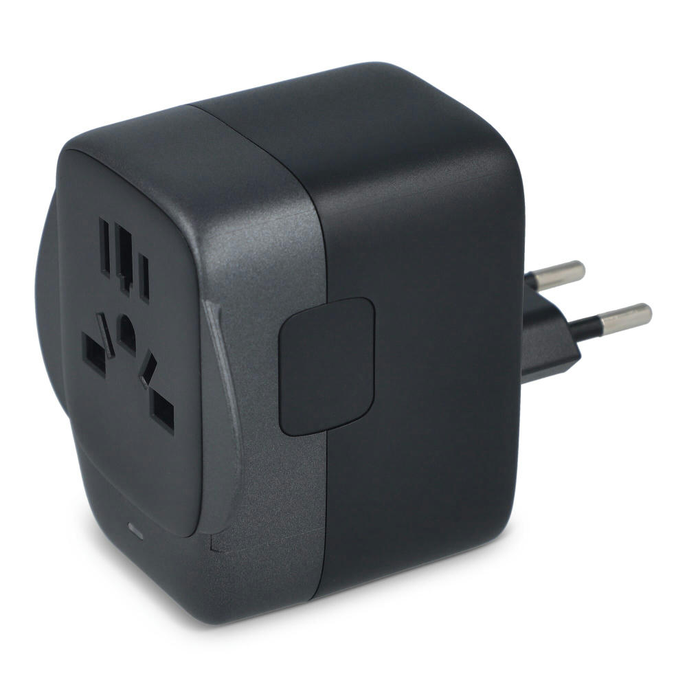 Product image PowerPro Reiseadapter aus recyceltem Kunststoff Werbeartikel
