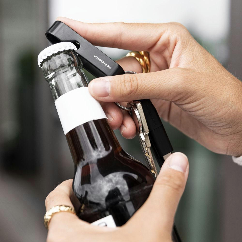 High Six - Schwarz - Inklusive FSC-zertifizierter Pappverpackung im Standarddesign Werbeartikel