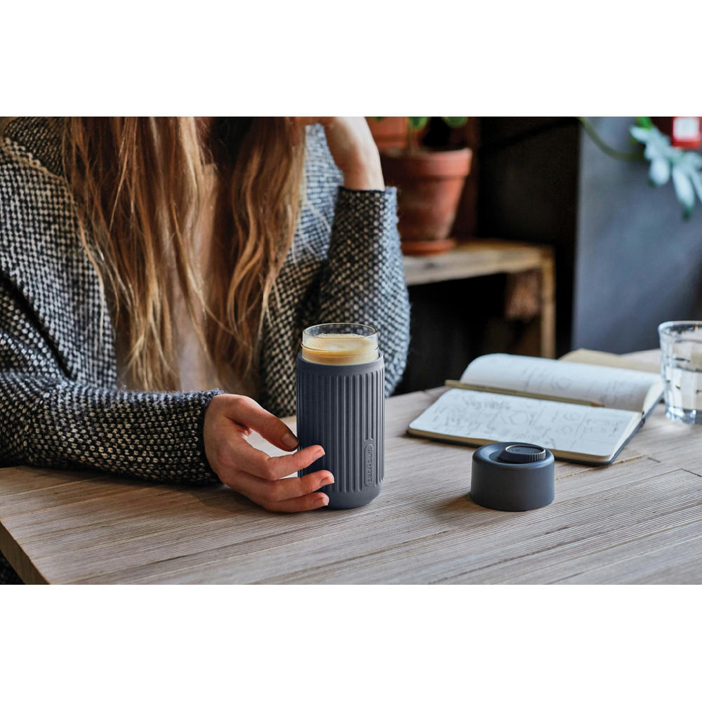 Black+Blum Glas-Reisebecher 340ml Werbeartikel