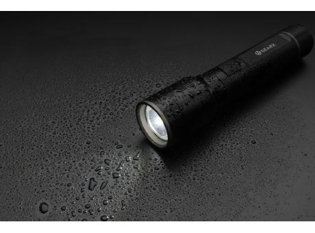 Heavy-Duty USB-Taschenlampe aus RCS recyceltem Aluminium Werbeartikel