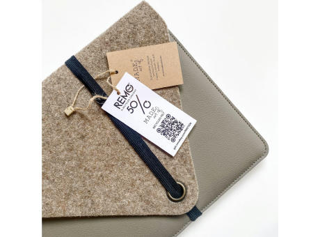 Recycled Felt & Apple Leather Laptop Sleeve 15/16" Werbeartikel