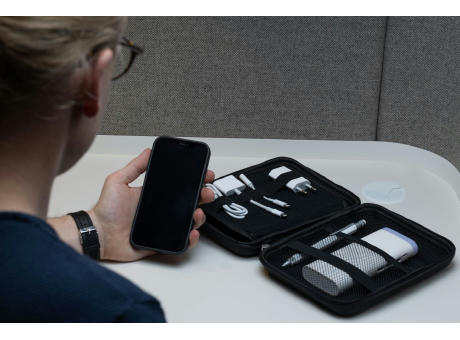 TROIKA Kabeltasche TROIKA BLACK CONNECTED Werbeartikel