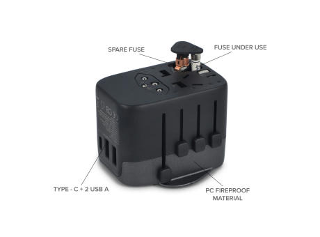  PowerPro Reiseadapter aus recyceltem Kunststoff Werbeartikel