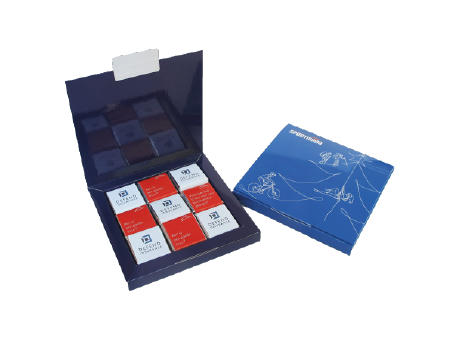 Product image Geschenkbox befüllt mit 9 x 5 Gramm Schokoladennapolitans aus feinster Belgischen Barry Callebaut Milchschokolade Werbeartikel