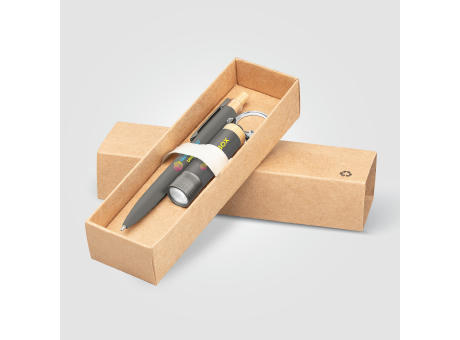 Product image Reborn Geschenkset mit Kugelschreiber und Taschenlampe mit Bambus-Akzenten aus recyceltem Aluminium Werbeartikel