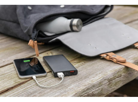 18W PD Powerbank mit 10.000 mAh aus Aluminium bedrucken