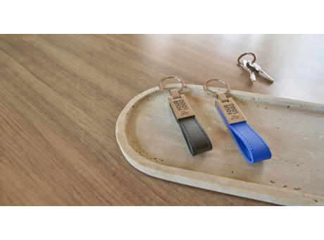 Schlüsselanhänger mit Stahlplatte und Kunsstofflasche Keon bedrucken