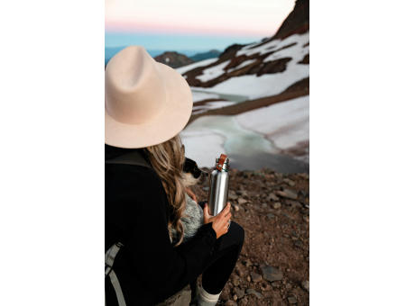 Black+Blum isolierte Wasserflasche groß, 750ml Werbeartikel