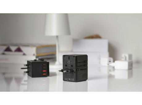 TRAVELER Reiseadapter für die Steckdosen dieser Welt Werbeartikel