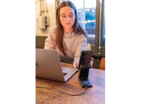 Urban Vitamin Fairfield 3-in-1 Charger aus RCS rPlastik Werbeartikel