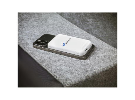 Product image Force Magnetic RCS Recycled Wireless Powerbank 5000 bedrucken