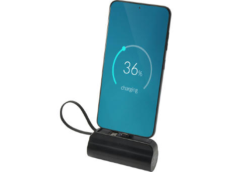 Product image Alnair 10 W 5000 mAh Typ C Powerbank aus recyceltem Kunststoff mit integriertem Klappständer und 2 in 1 Kabel Werbeartikel