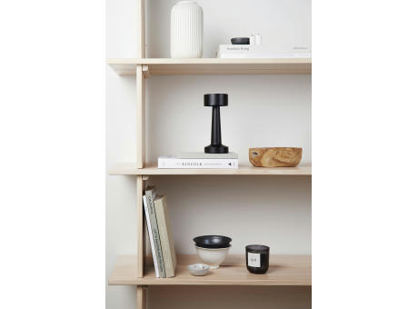 VINGA Maris Tischleuchte aus RCS recyceltem ABS Werbeartikel