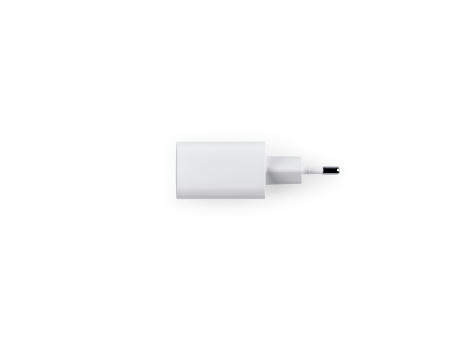 WEGENER. Ladegerät mit USB-A Anschluss 18W und USB-C 20W in Recyceltes ABS (100% rABS) Werbeartikel