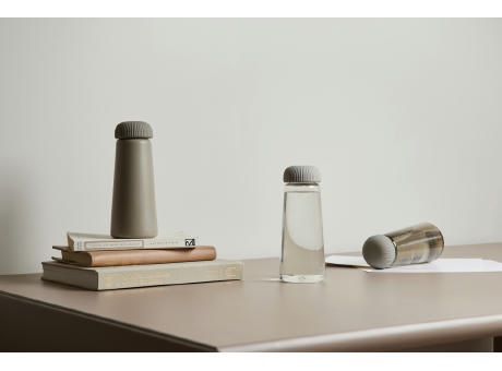 VINGA Erie 575ml Flasche aus RCS recyceltem PET Werbeartikel