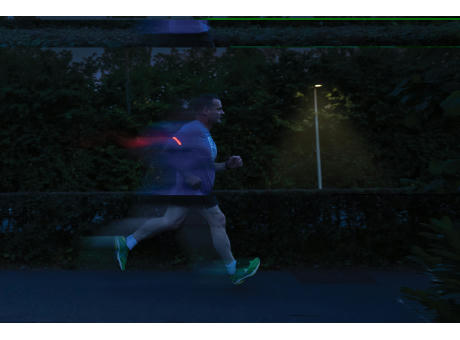Lumi Sprint wiederaufladbares LED Lauflicht aus RCS rec. ABS Werbeartikel