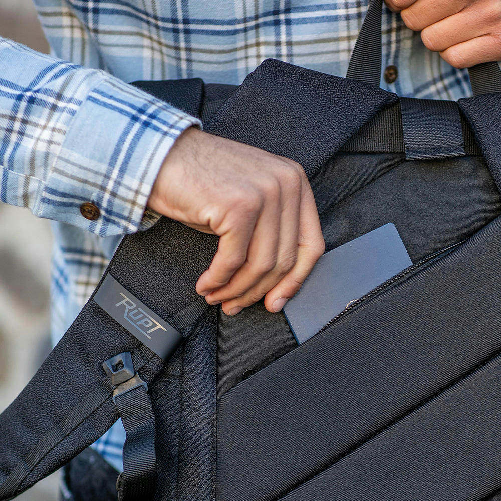 Coloma Laptop Rucksack 28L rPET  Werbeartikel