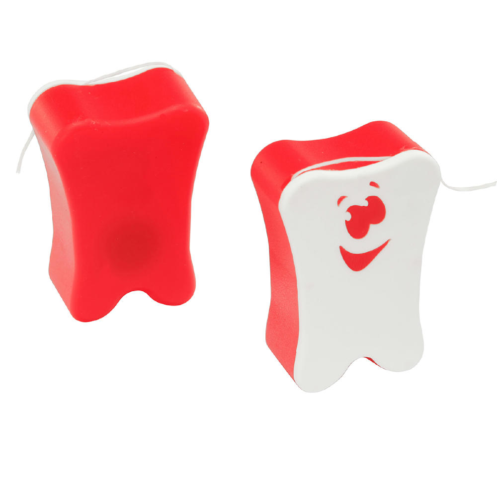 Vorderseite weiß, Rückseite rot