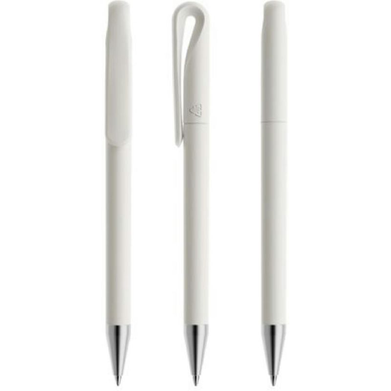 White M02