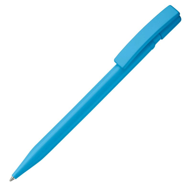Hellblau