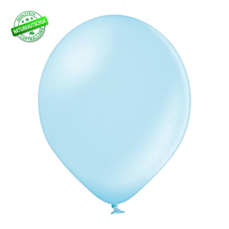 Hellblau