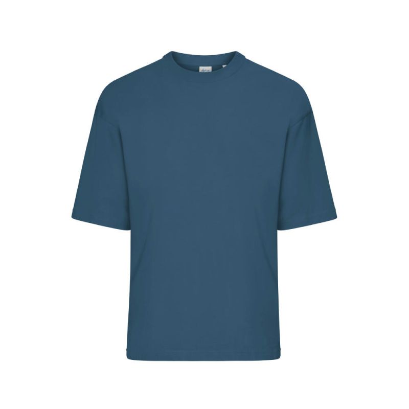 blau (dusty-blue)
