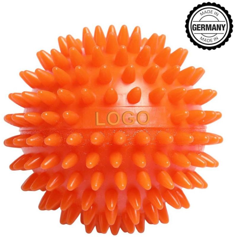 Frei nach Pantone wählbar (die freie Farbwahl des Igelballs kann technisch hier nicht dargestellt werden) (63mm)